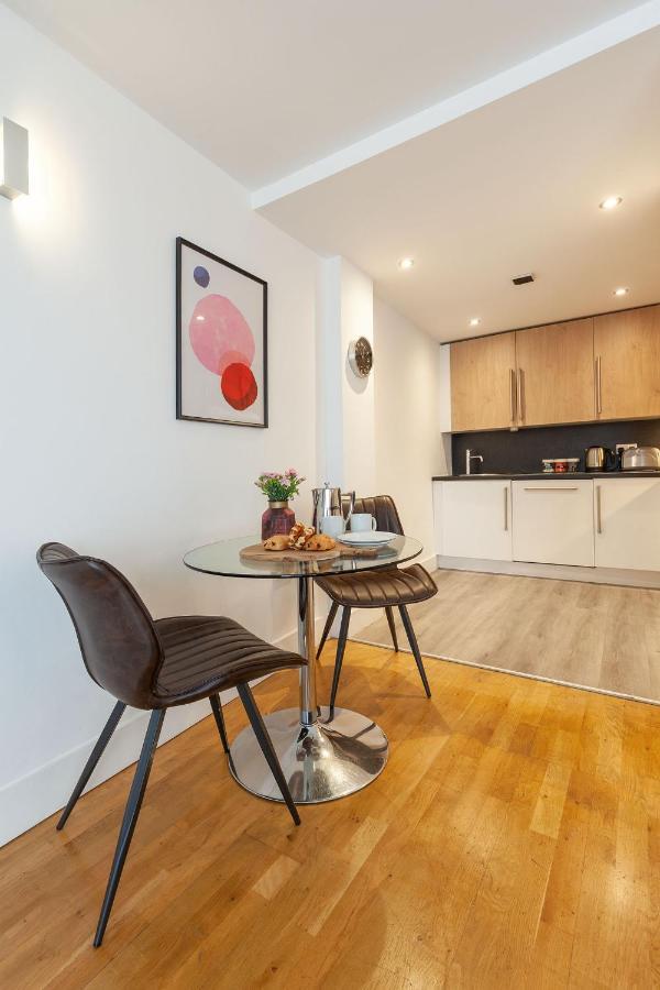 The Sinclair Building Apartment Sheffield Bagian luar foto