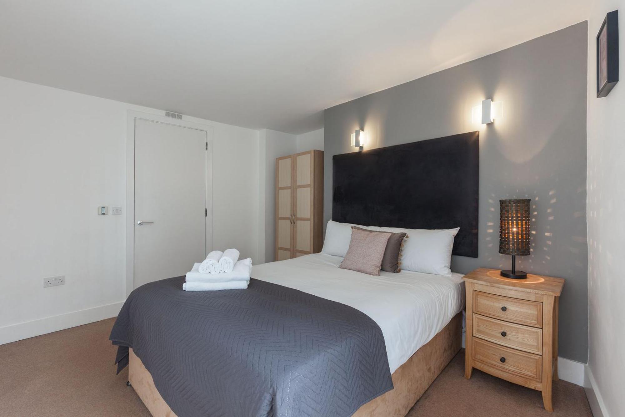 The Sinclair Building Apartment Sheffield Bagian luar foto