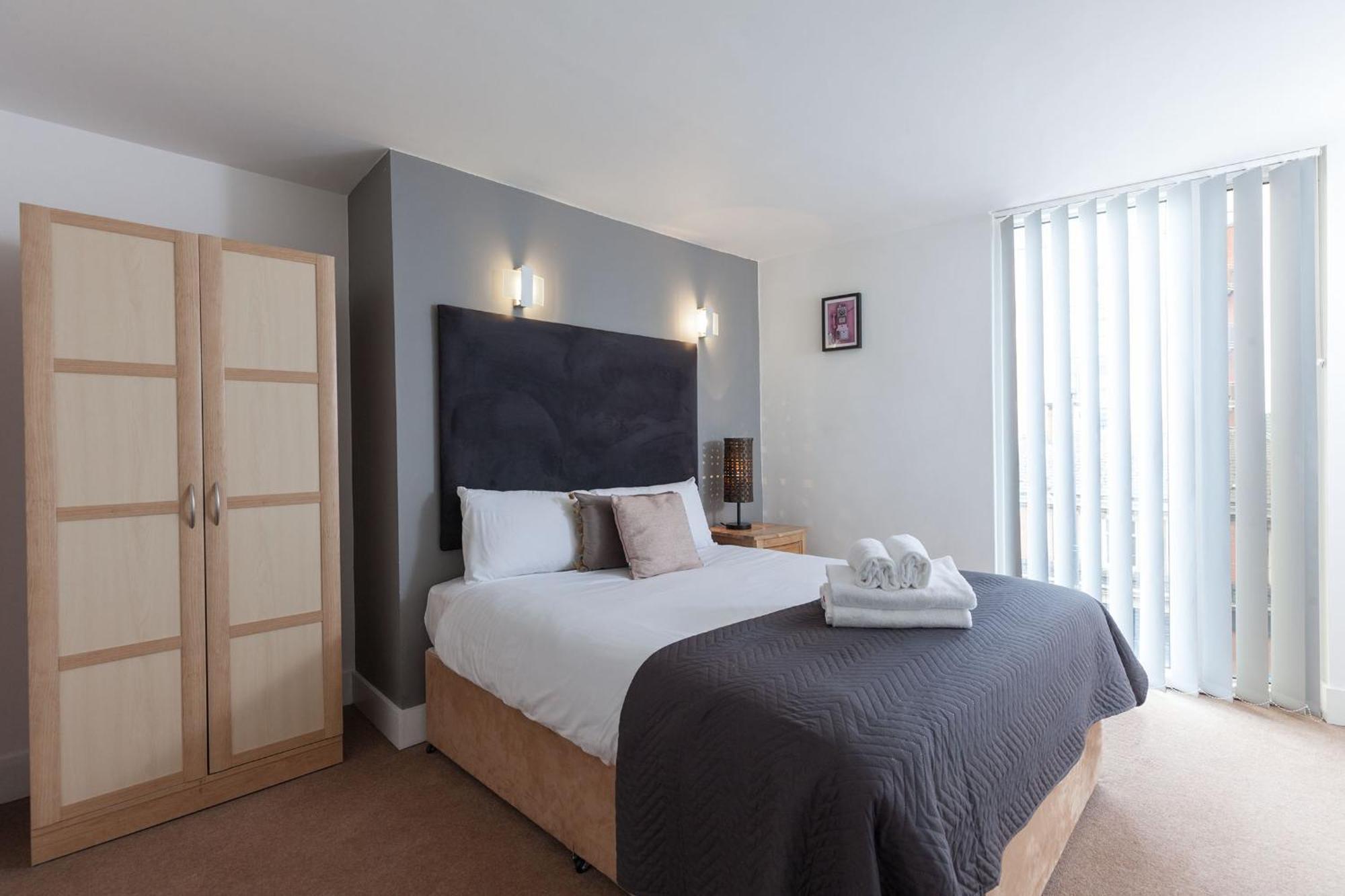The Sinclair Building Apartment Sheffield Bagian luar foto