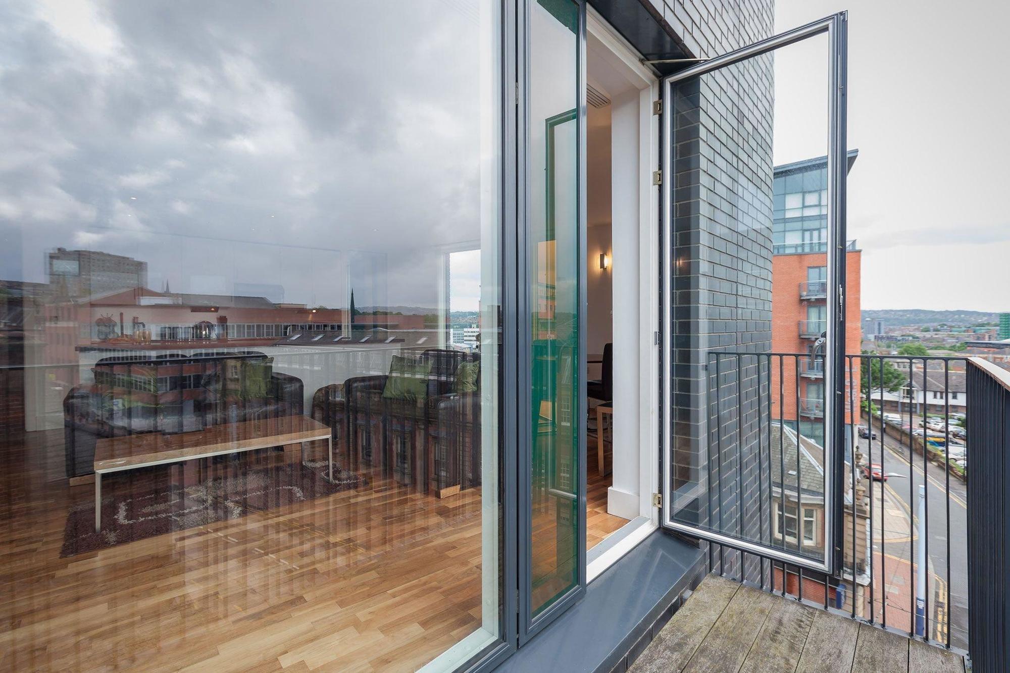 The Sinclair Building Apartment Sheffield Bagian luar foto